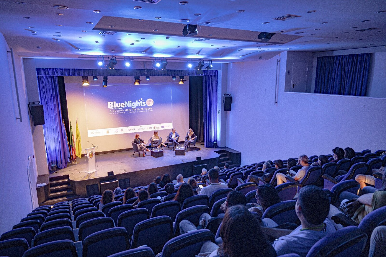 "BlueNights" brought together more than a hundred participants in Ericeira to discuss the future of the ocean