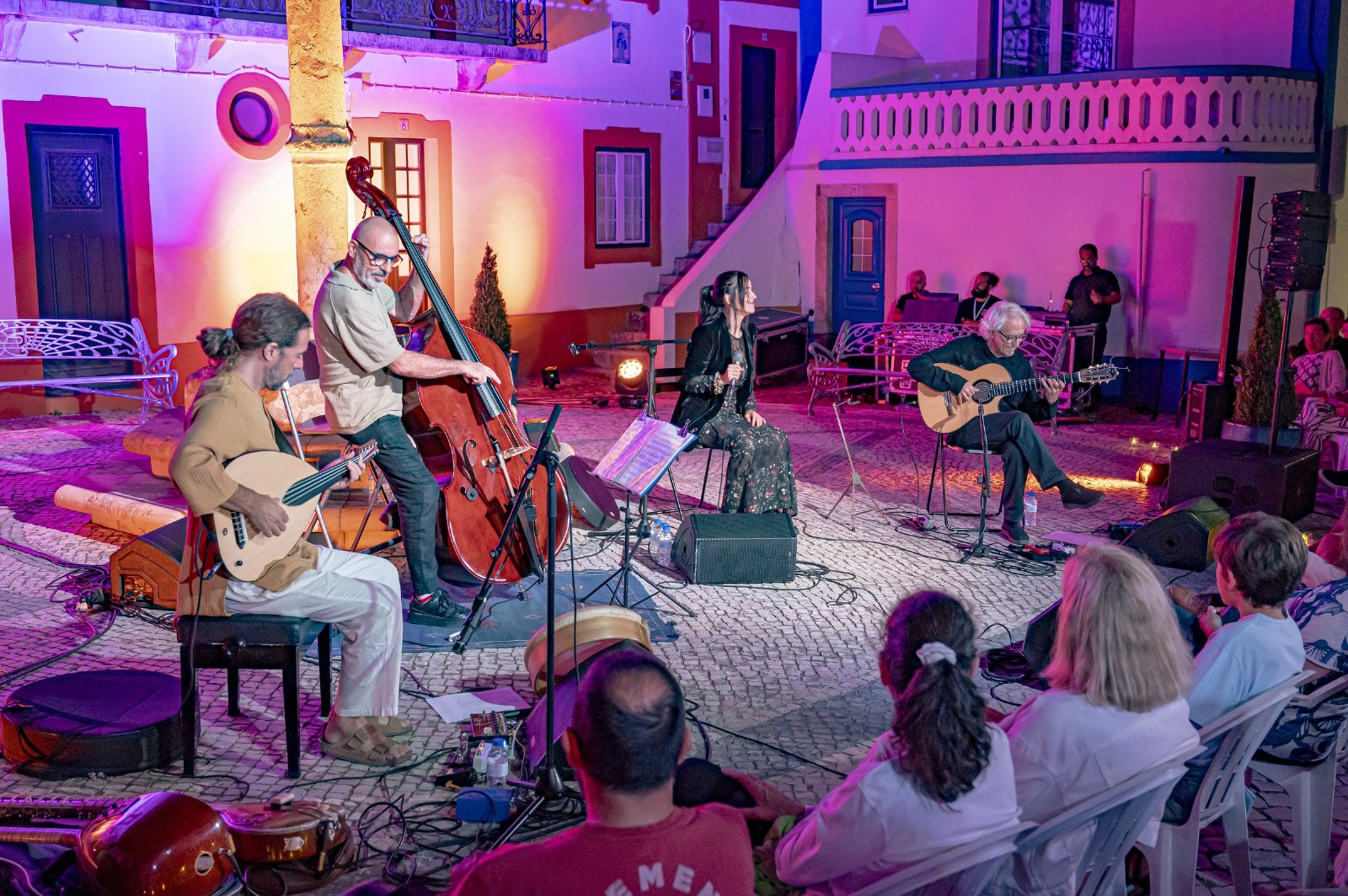Vive o Verão começa a aquecer Ericeira!