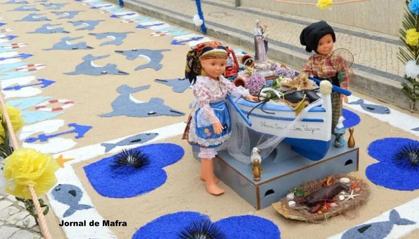 Traditional Sand and Salt Carpet returns this week to Ericeira